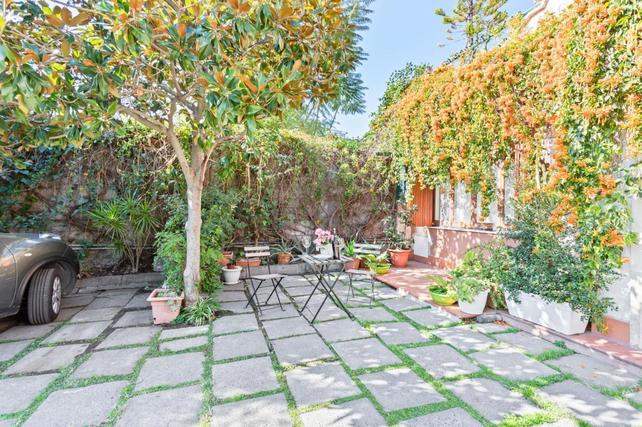 Luminoso Nuovalucello Apart- Giardino E Parcheggio Privato Катания Экстерьер фото